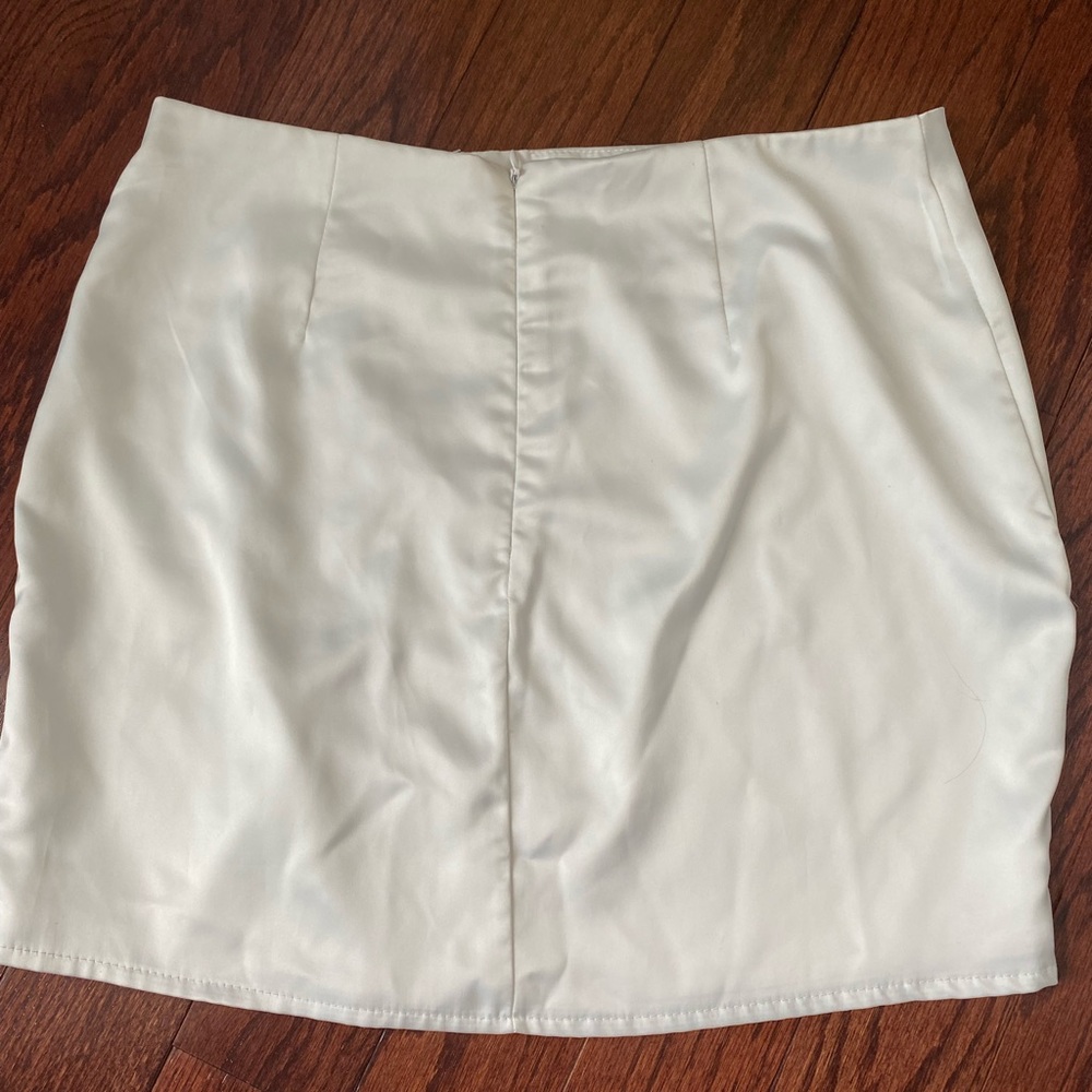 Superdown White Skirt - image 5